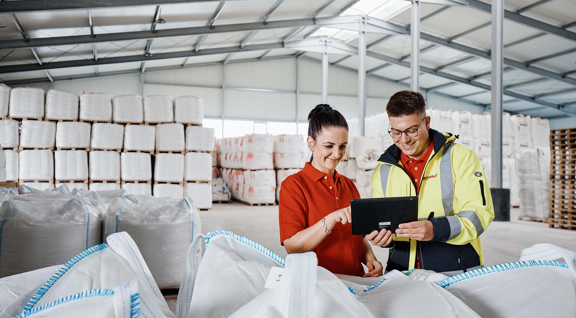 Lagermitarbeiter in Halle