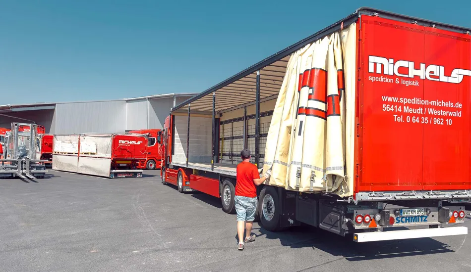 Tautlinertransporte Karls Michels GmbH & Co. KG Lkw Plane Spedition Transport