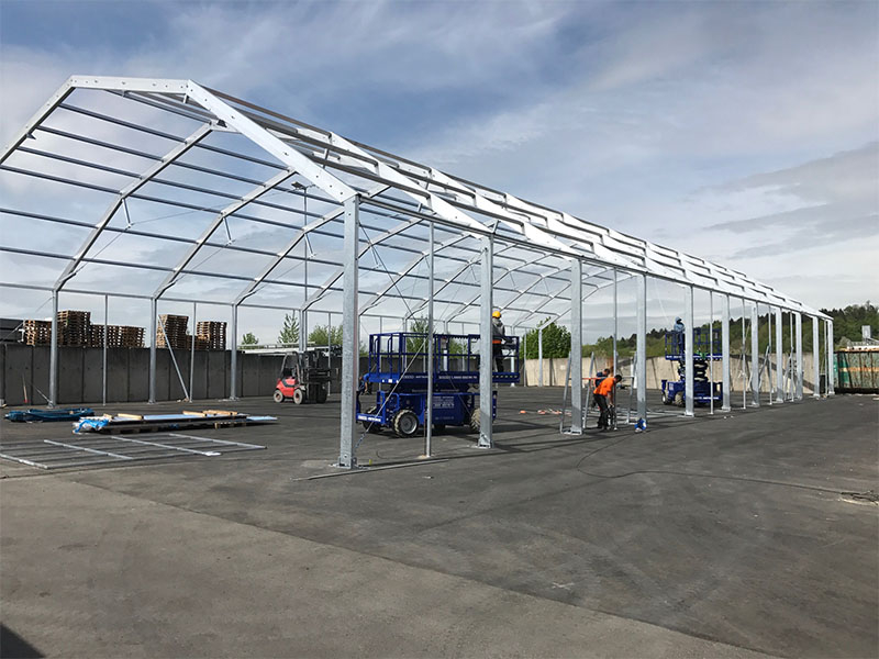 2018 Errichtung Lagerzelt Stahlkonstruktion